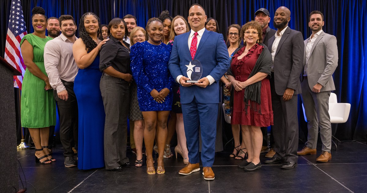 Florida Parishes recieving Barbara Allen Hagen Award at the PbS Awards Night Gala